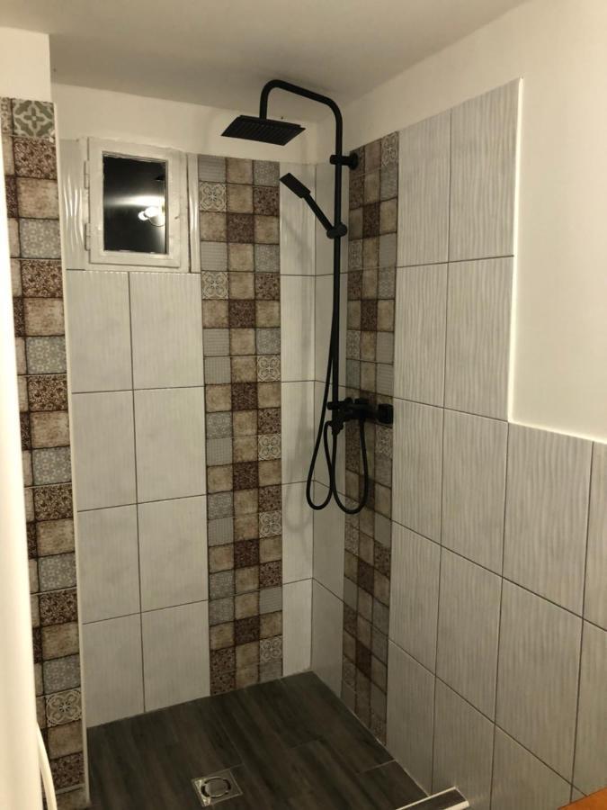 Mormota Vendeghaz Apartment Mezokovesd Bagian luar foto