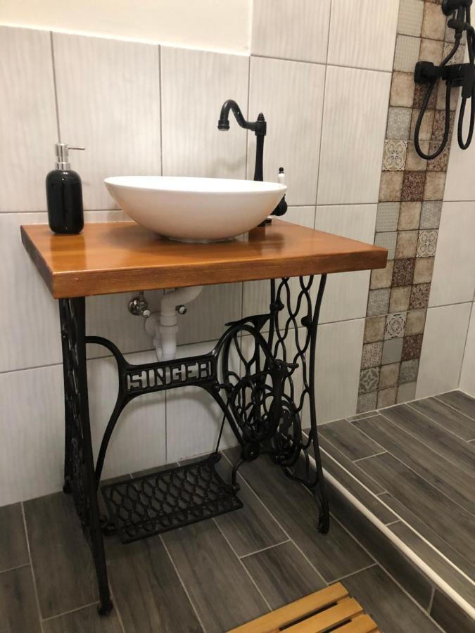 Mormota Vendeghaz Apartment Mezokovesd Bagian luar foto