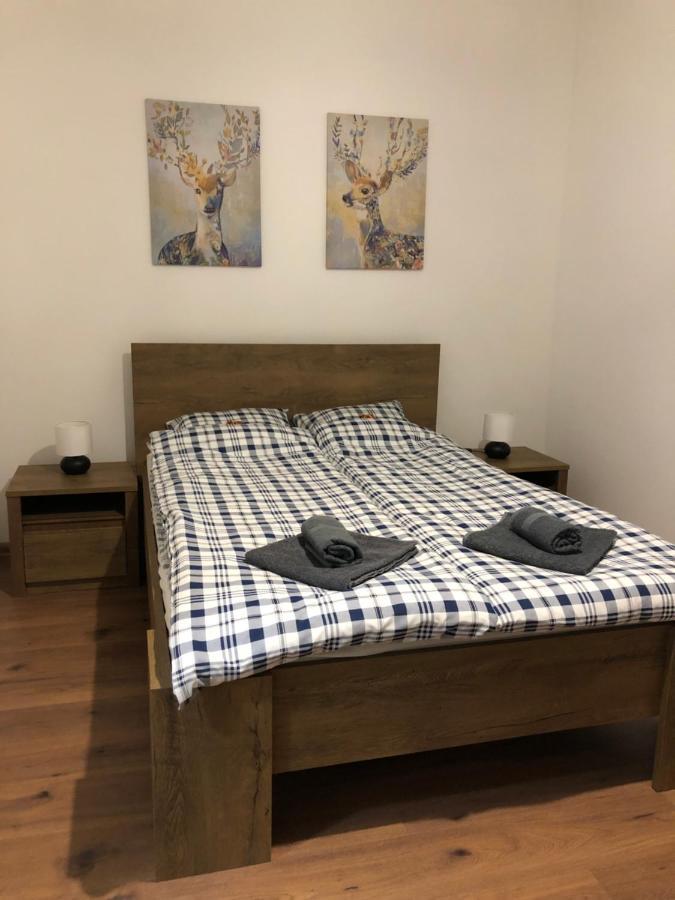 Mormota Vendeghaz Apartment Mezokovesd Bagian luar foto
